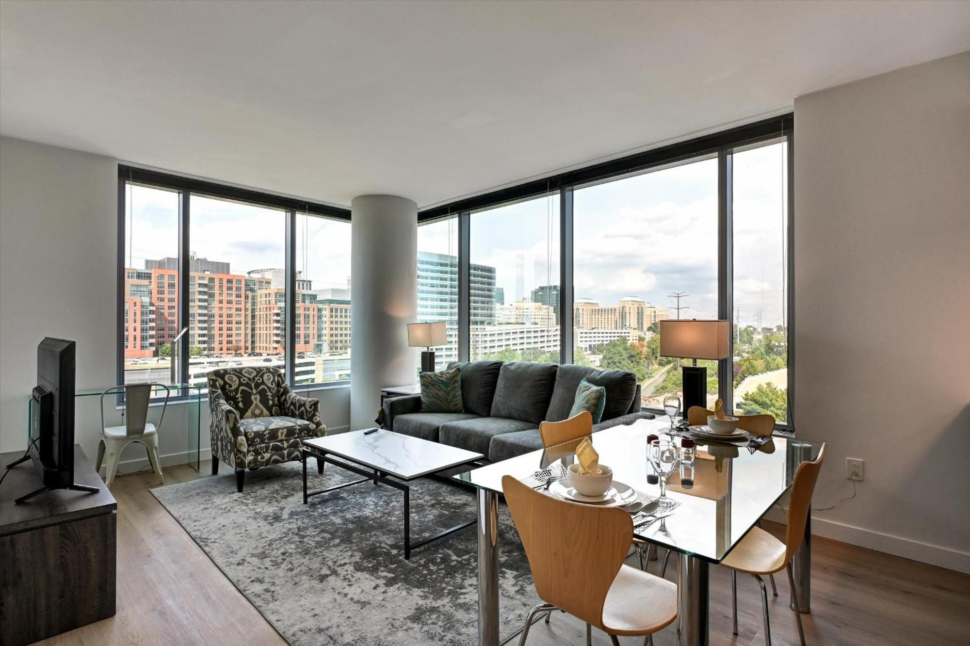 Global Luxury Suites At Town Center ريستون المظهر الخارجي الصورة