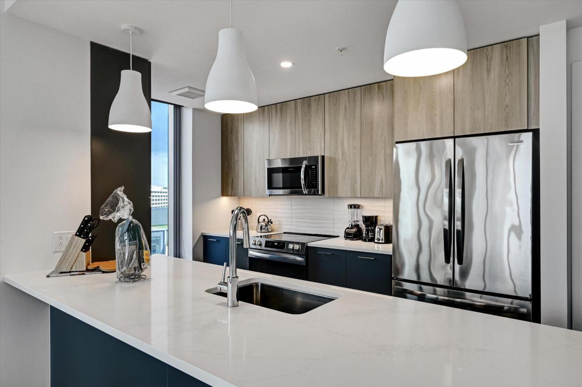 Global Luxury Suites At Town Center ريستون المظهر الخارجي الصورة