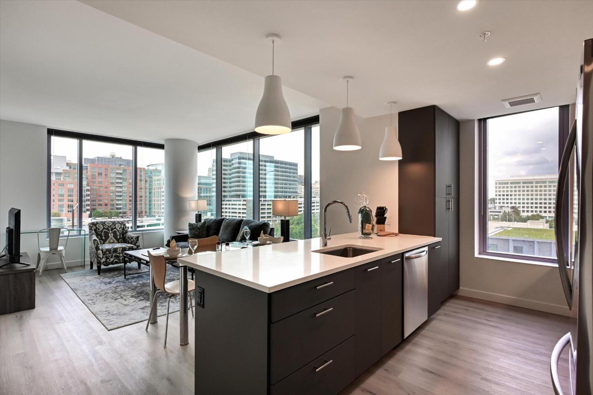 Global Luxury Suites At Town Center ريستون المظهر الخارجي الصورة